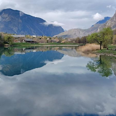 Villargondran, Les Magnifiques Cols De Maurienne Garage Motos, Velos Værelse billede